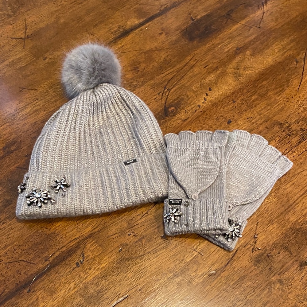 Victoria's Secret Gray Knit Hat and Gloves with Floral Detail